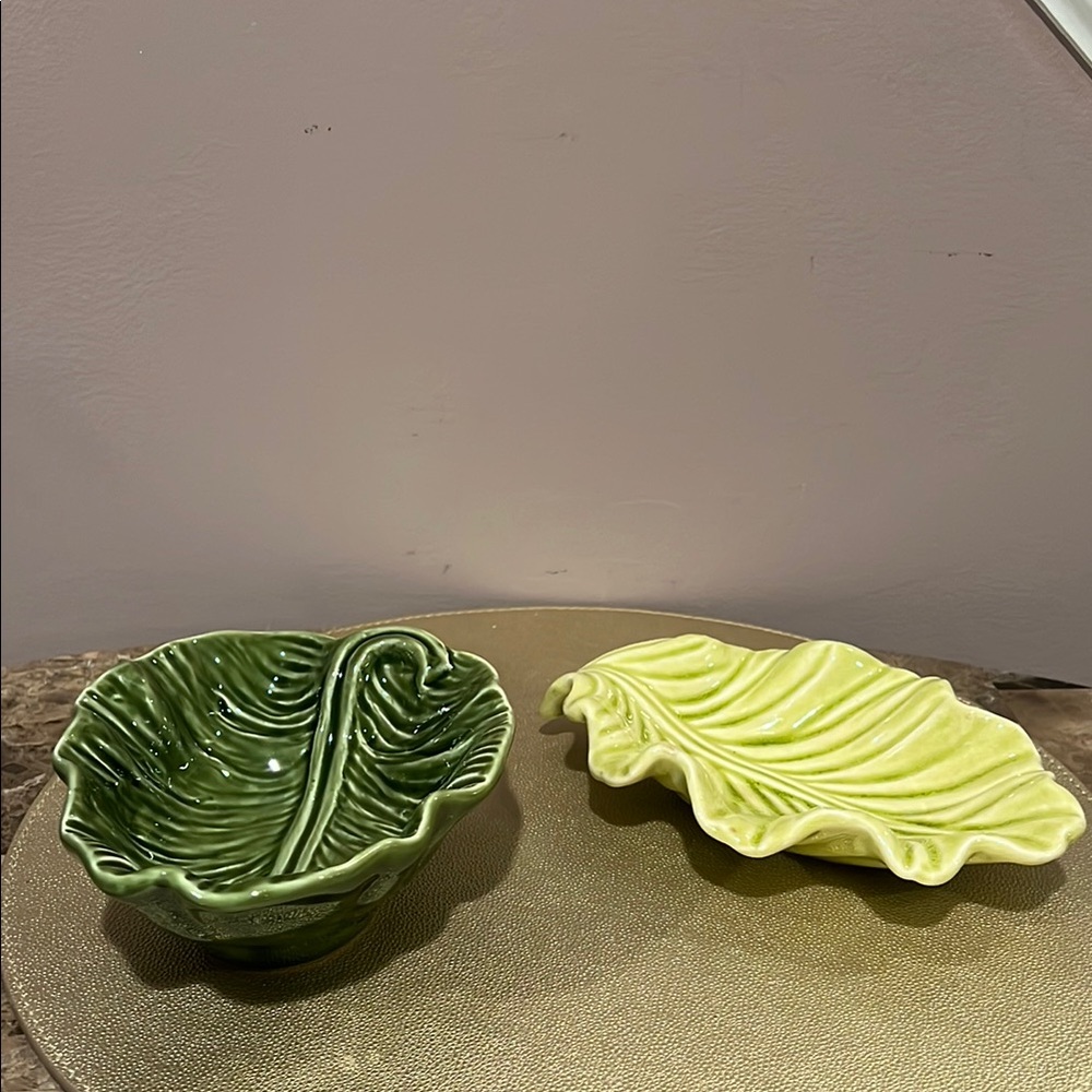 Leaf-Shaped Green Ceramic Dishes, Set of 2